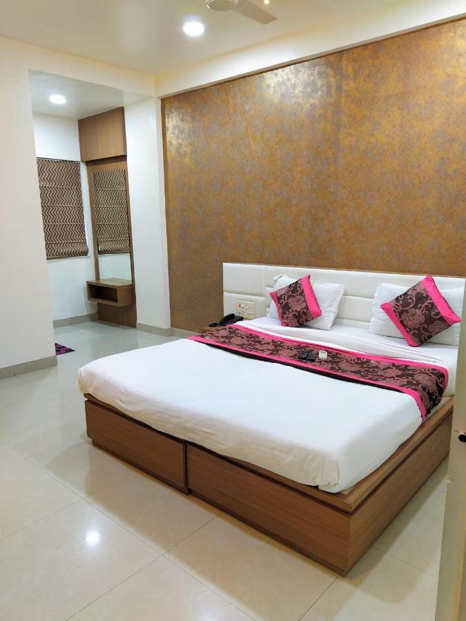 Hotel Shree Gayatri Inn Nagpur Buitenkant foto