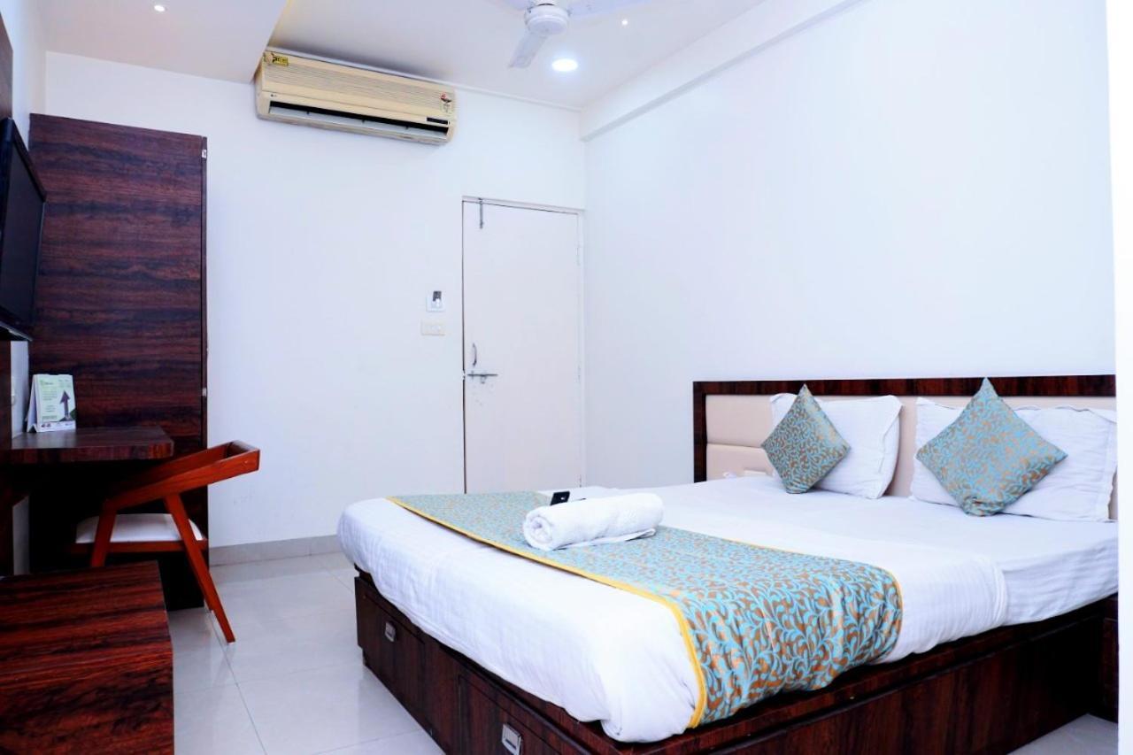 Hotel Shree Gayatri Inn Nagpur Buitenkant foto